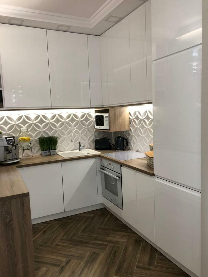 Family & Business Elegant Apartments Ul Warszawska - 2 Bedroom, Balcony, Parking Kielce Extérieur photo